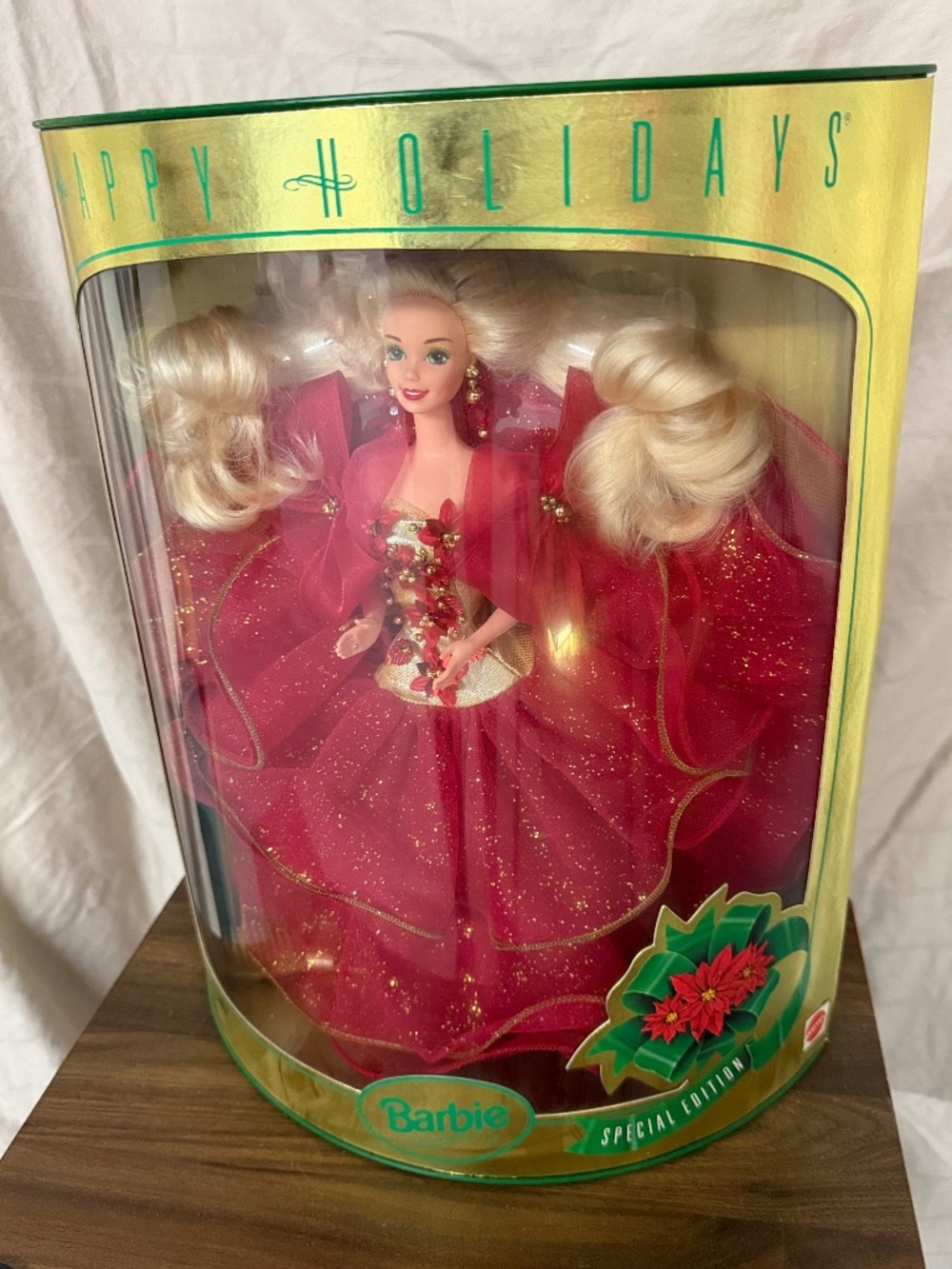 Vintage Happy Holidays Barbie (1997) – New in Box